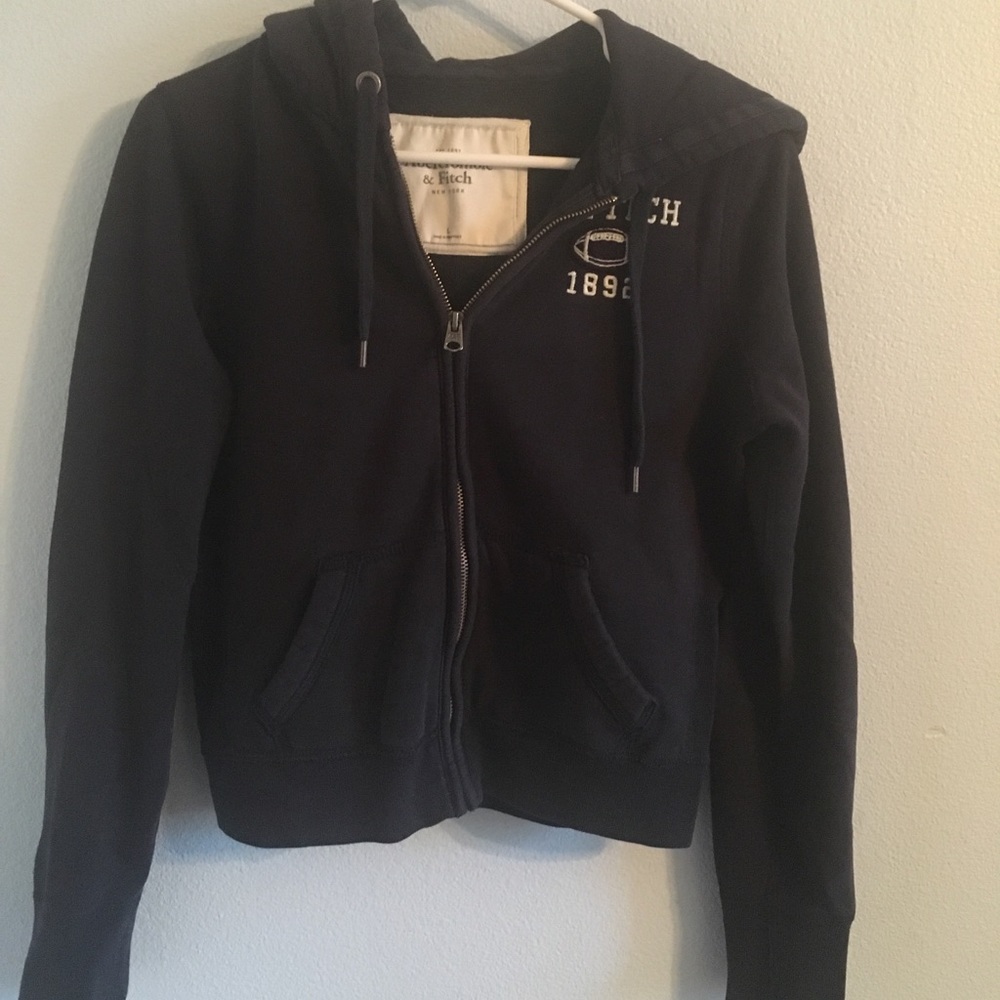 Cropped hoodie